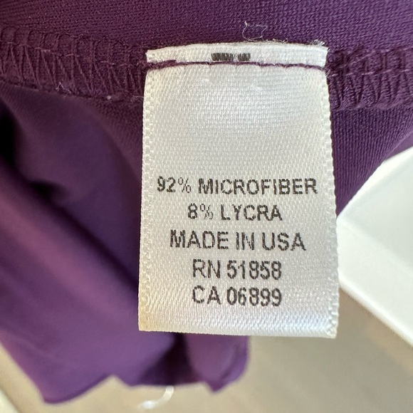 JUDYP eggplant sleeveless shell tank. UPF 50 and made in USA. - Picture 4 of 5